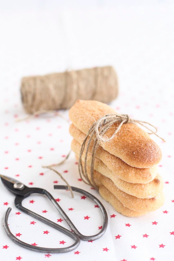 Como hacer bizcocho tipo Soletilla o Saboyardi Como hacer bizcocho tipo Soletilla o Saboyardi