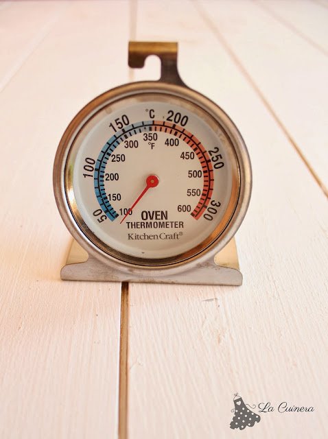 termómetro de horno utensilios básicos de pastelería