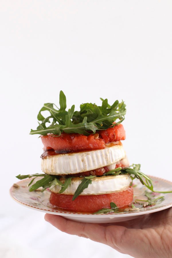 Ensalada de sandía a la plancha y queso de cabra Ensalada de sandía a la plancha y queso de cabra